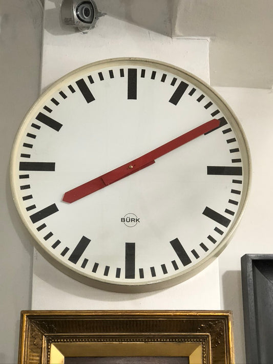 1970s wall clock